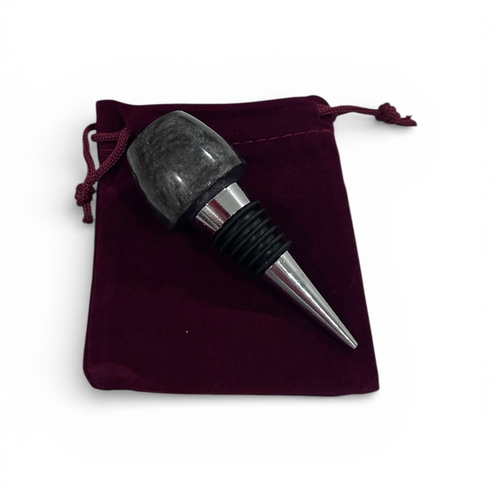 Elegant Silver and Black Wine Stopper